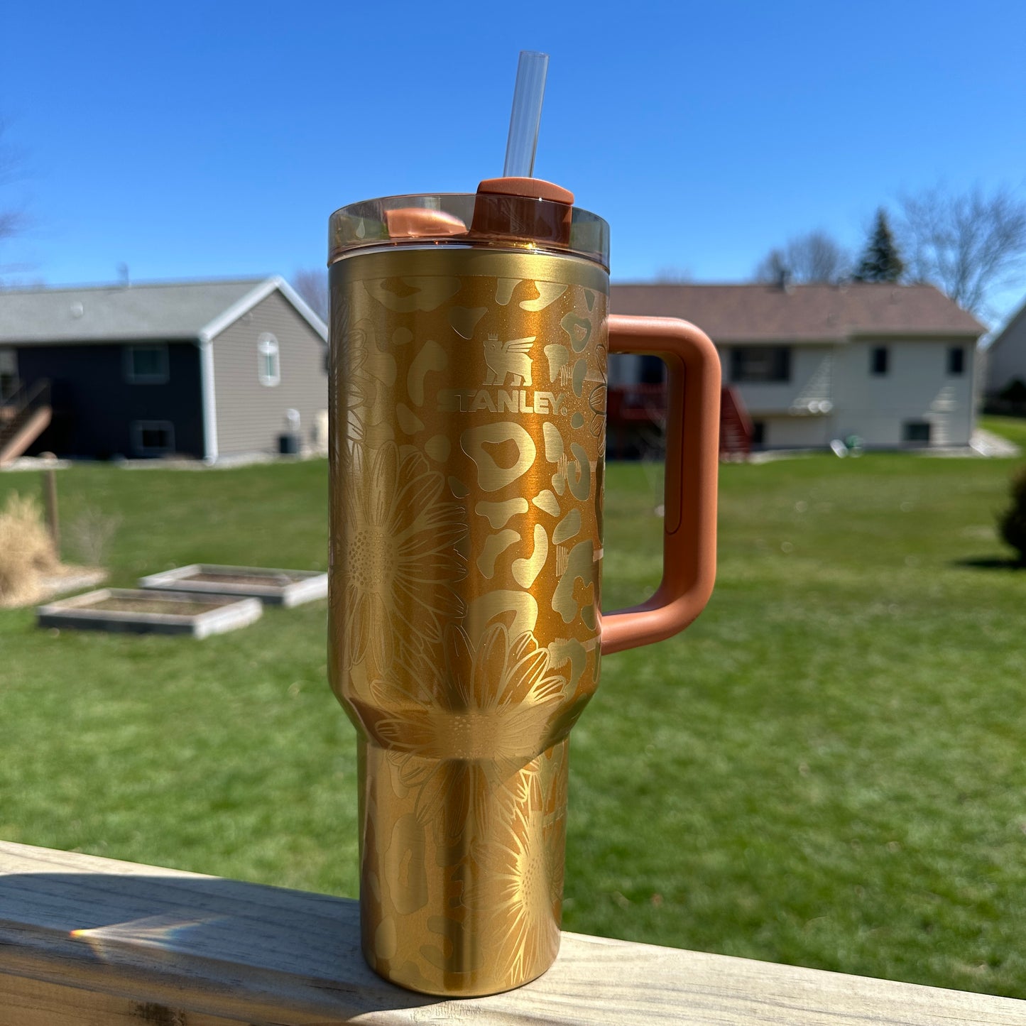 Daisy Cheetah - 40oz Quencher Copper Tinsel Ready To Ship