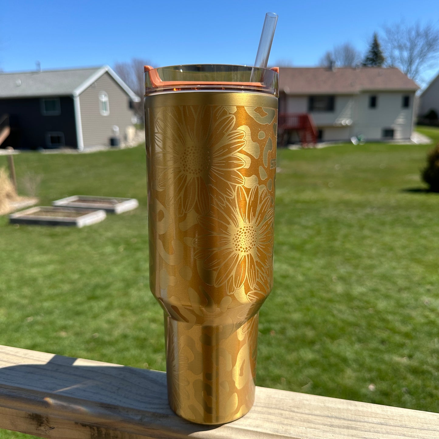 Daisy Cheetah - 40oz Quencher Copper Tinsel Ready To Ship